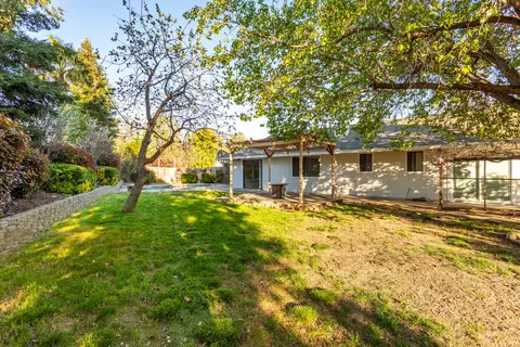 Exterior - 5782 Old Barn Way, Redding, CA 96001 photo 13 of 13