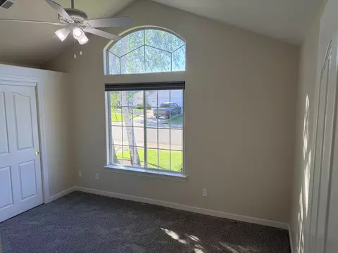 Bedroom - 4365 Heather Ridge Ln, Redding, CA 96001 photo 3 of 3