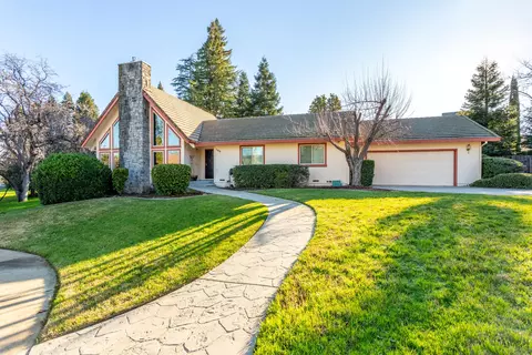 500 Seavy Ct, Redding, CA 96001