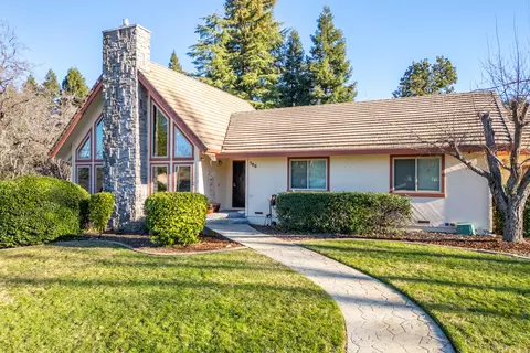 Exterior - 500 Seavy Ct, Redding, CA 96001 photo 15 of 21