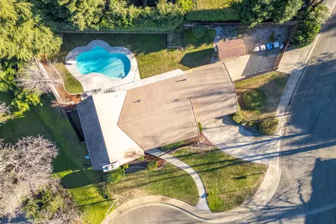 View/Area - 500 Seavy Ct, Redding, CA 96001 photo 7 of 7