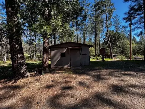Exterior - 15912 Valhalla Dr, Oak Run, CA 96069 photo 5 of 14
