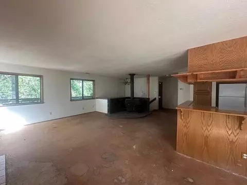 Living - 15912 Valhalla Dr, Oak Run, CA 96069 photo 5 of 6