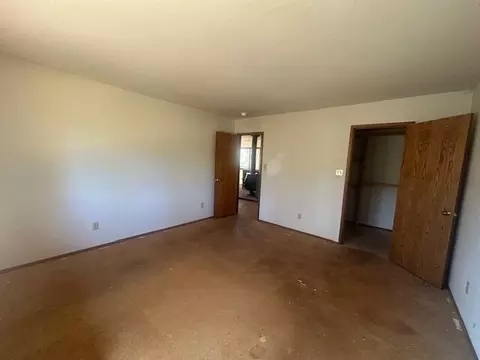 Bedroom - 15912 Valhalla Dr, Oak Run, CA 96069 photo 2 of 3