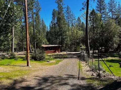 Exterior - 15912 Valhalla Dr, Oak Run, CA 96069 photo 1 of 14