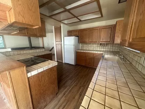 Kitchen - 15912 Valhalla Dr, Oak Run, CA 96069 photo 1 of 2