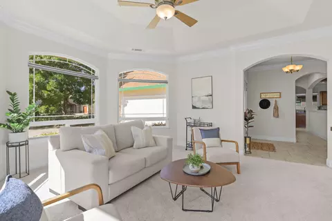 Living - 2110 Cadjew St, Redding, CA 96003 photo 2 of 3