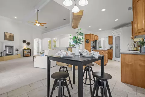 Dining - 2110 Cadjew St, Redding, CA 96003 photo 3 of 3