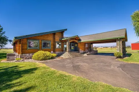 4208 Balls Ferry Rd, Cottonwood, CA 96022