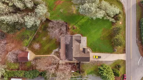 View/Area - 19760 Paso Robles Ave, Redding, CA 96003 photo 2 of 3