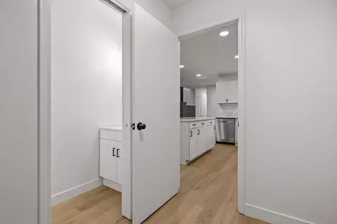 Entry Way - 19760 Paso Robles Ave, Redding, CA 96003 photo 1 of 1