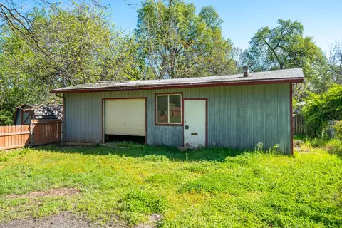 Other - 3081 Henderson Rd, Redding, CA 96002 photo 3 of 5