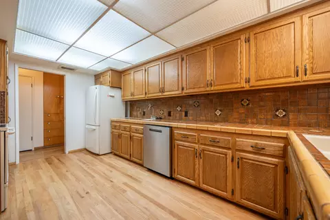 Kitchen - 3081 Henderson Rd, Redding, CA 96002 photo 5 of 5