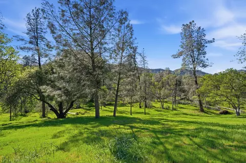 Exterior - 15725 Horseless Carriage Dr, Redding, CA 96001 photo 16 of 20