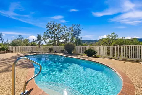 Exterior - 15725 Horseless Carriage Dr, Redding, CA 96001 photo 3 of 20