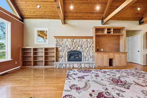 Living - 15725 Horseless Carriage Dr, Redding, CA 96001 photo 3 of 7