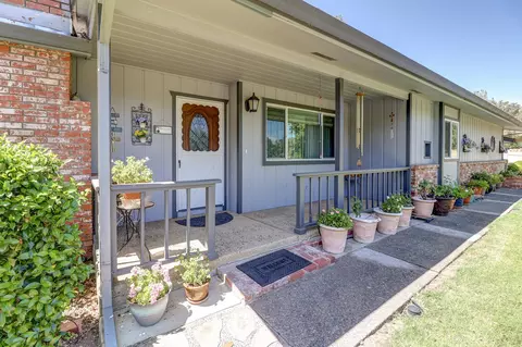 10740 Swede Creek Rd, Palo Cedro, CA 96073