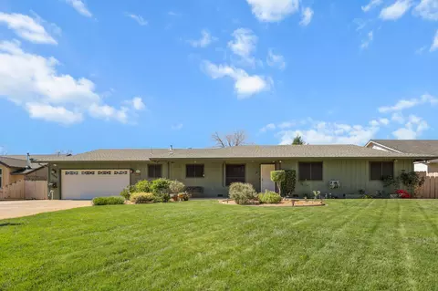 Exterior - 4648 Dandelion Dr, Redding, CA 96002 photo 12 of 13