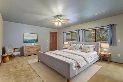 Bedroom - 4648 Dandelion Dr, Redding, CA 96002 photo 4 of 5