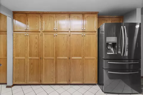 Kitchen - 4648 Dandelion Dr, Redding, CA 96002 photo 3 of 4