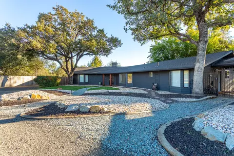 Exterior - 17063 Hawthorne Ave, Anderson, CA 96007 photo 7 of 23