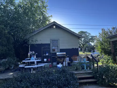 1777 Magnolia Ave, Redding, CA 96001 photo 9