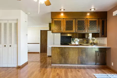 Kitchen - 5142 Huntington Dr, Redding, CA 96002 photo 1 of 4