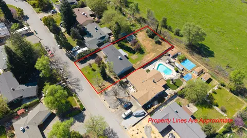 View/Area - 5142 Huntington Dr, Redding, CA 96002 photo 5 of 5
