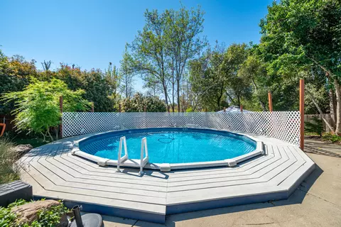 Exterior - 1991 Tiburon Dr, Redding, CA 96003 photo 6 of 12