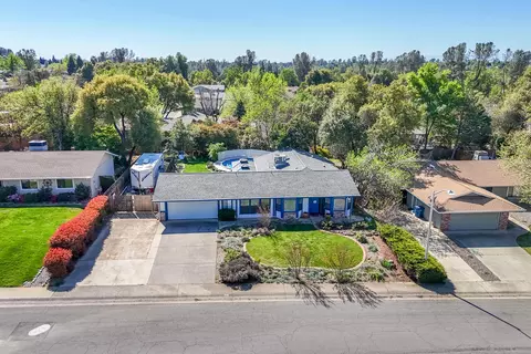 View/Area - 1991 Tiburon Dr, Redding, CA 96003 photo 2 of 4
