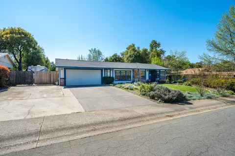 Exterior - 1991 Tiburon Dr, Redding, CA 96003 photo 11 of 12