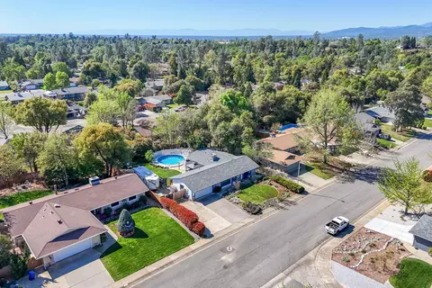 View/Area - 1991 Tiburon Dr, Redding, CA 96003 photo 4 of 4