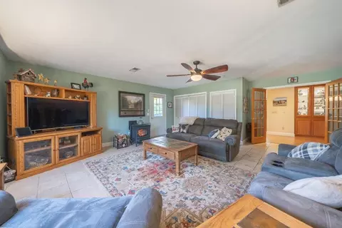 Other - 17039 Jay Dee Ln, Anderson, CA 96007 photo 5 of 10