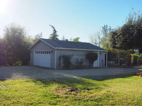Other - 17039 Jay Dee Ln, Anderson, CA 96007 photo 2 of 10