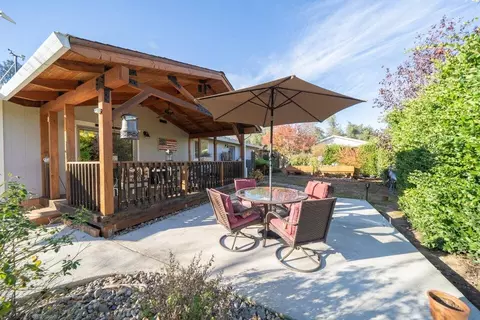 Exterior - 17039 Jay Dee Ln, Anderson, CA 96007 photo 15 of 23