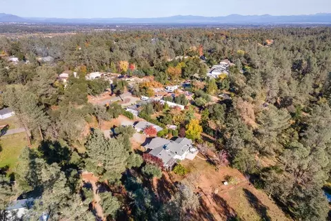 View/Area - 17039 Jay Dee Ln, Anderson, CA 96007 photo 1 of 2