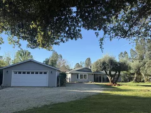 17039 Jay Dee Ln, Anderson, CA 96007