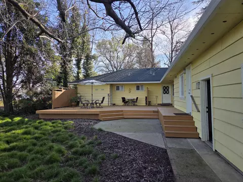 Exterior - 8198 Green Acres Ln, Redding, CA 96002 photo 19 of 20
