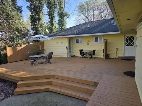 Exterior - 8198 Green Acres Ln, Redding, CA 96002 photo 9 of 20