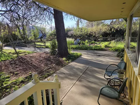 Exterior - 8198 Green Acres Ln, Redding, CA 96002 photo 3 of 20