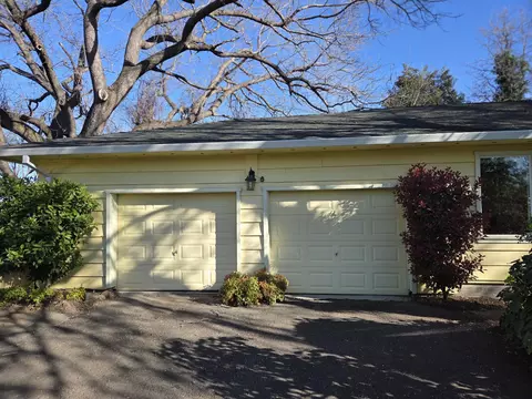 Exterior - 8198 Green Acres Ln, Redding, CA 96002 photo 6 of 20
