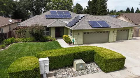 3473 Nathan Dr, Anderson, CA 96007