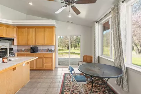 Kitchen - 5600 S Kidder Loop Loop, Etna, CA 96027 photo 3 of 3