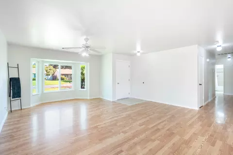 Living - 6951 Marvin Trl, Redding, CA 96001 photo 2 of 4