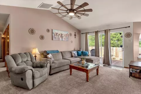 Living - 14945 Caylor Ln, Red Bluff, CA 96080 photo 2 of 3