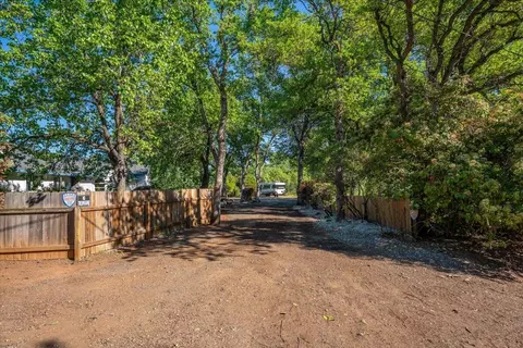 Exterior - 14945 Caylor Ln, Red Bluff, CA 96080 photo 10 of 14
