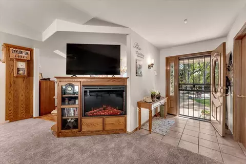 Entry Way - 14945 Caylor Ln, Red Bluff, CA 96080 photo 1 of 1
