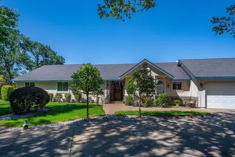 Exterior - 14945 Caylor Ln, Red Bluff, CA 96080 photo 2 of 14