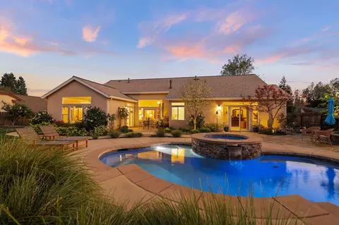 4268 Boston Ave, Redding, CA 96001