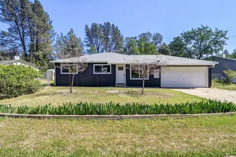 4525 Enchanted Way, Redding, CA 96001